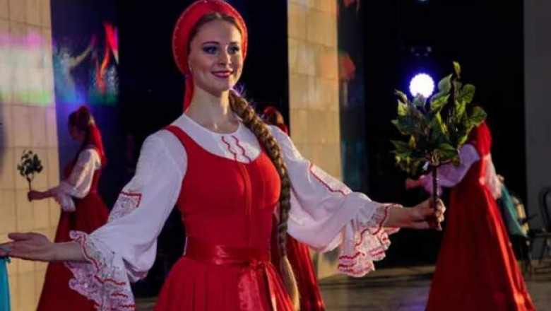 За кадром сериала «Березка»: тайна «плывущего шага», танцы на стекле и кошка-артистка