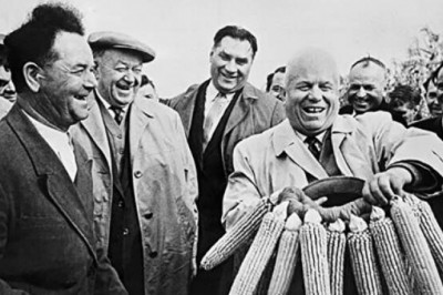 Кто вдохновил Никиту Хрущева засеять всю страну кукурузой и почему советского генсека не пустили в Диснейленд