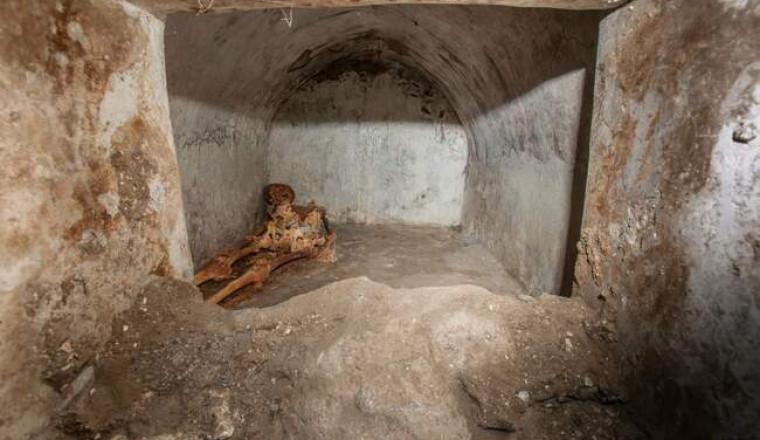 Археологи в Помпеях нашли останки раба с необычной судьбой