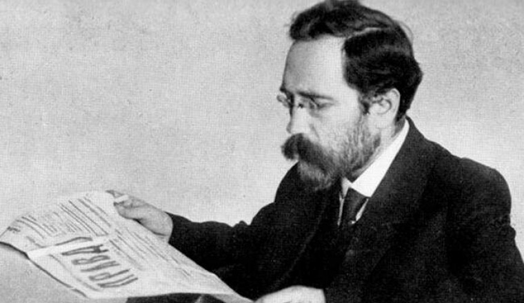 Кем был Лев Борисович Каменев