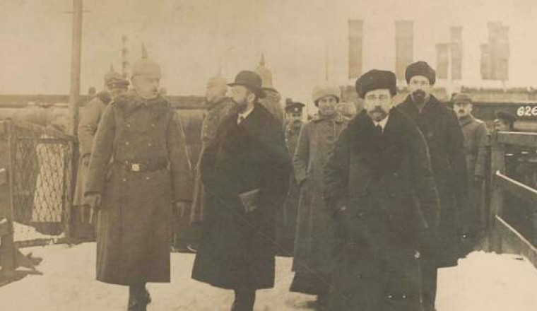 Адольф Иоффе: революционный дипломат