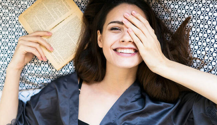 «Женщина справа», «Время свинга» и др: 5 книг, которые вы прочитаете на одном дыхании
