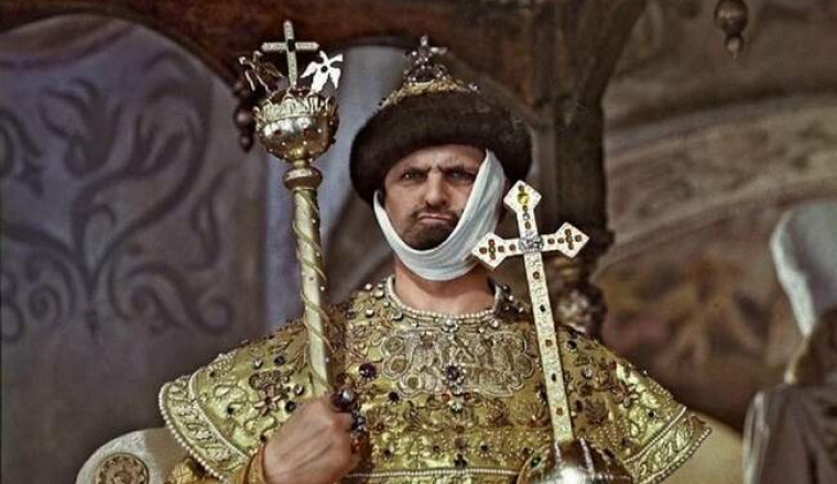 Почему в Европе короли, а в России – цари