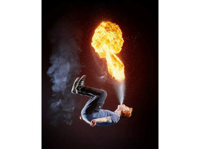 Больше всего сальто с огнем