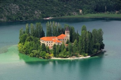 Шесть самых маленьких обитаемых островов на земле