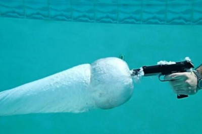 Можно ли нырнув в воду спастись от выстрелов