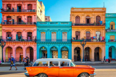 Почему на Кубе окна не застелены