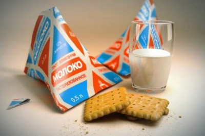 Почему в СССР продавали молоко в бумажных треугольниках