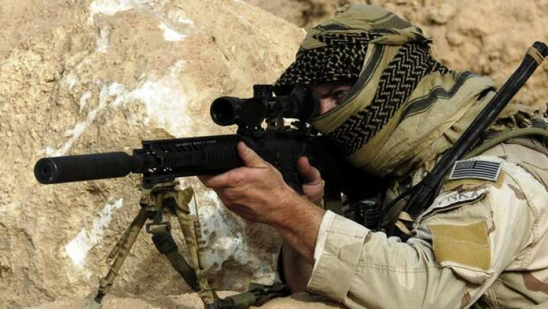 Как арабский платок «куфия» завоевал любовь военных и модников планеты