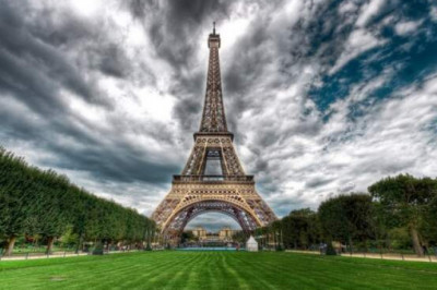 Эйфелева башня: зачем на самом деле ее построили и почему хотели снести