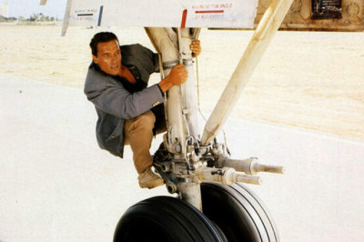 Не от большого ума: почему попытка путешествия в отсеке шасси самолета плохая идея