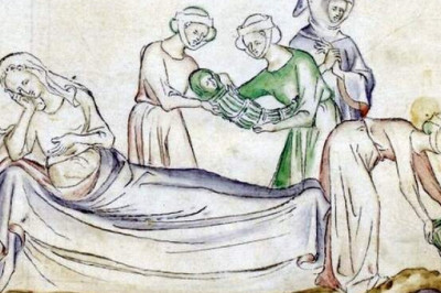 Какие в древности давали рекомендации роженицам, и Стоит ли сегодня к ним прислушаться