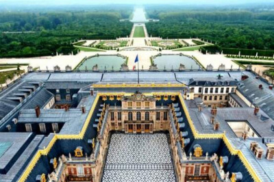 Версаль: от охотничьего замка до достояния республики