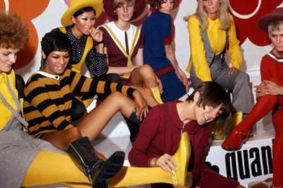 Модная революция Мэри Куант: кто придумал мини-юбки и виниловые дождевики