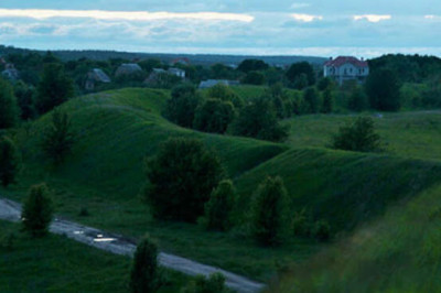 «Великая Украинская стена»: кто и зачем построил Змиевы валы