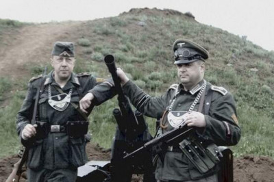 «Горжет»: для чего некоторые немецкие солдаты носили на груди загадочные пластины на цепи