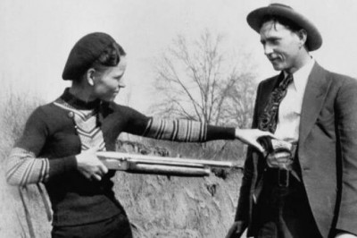 Бонни и Клайд: история самых отчаянных американских грабителей времен Великой депрессии