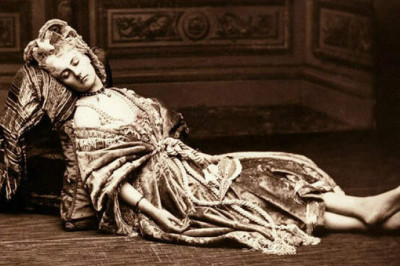 Как графиня ди Кастильоне фотографировала то, что все дамы скрывали: самые красивые ноги XIX века