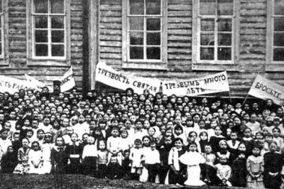 «Сухой закон» в России в 1914 году: зачем его приняли и как он повлиял на ход истории