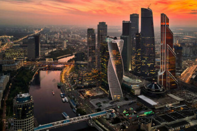 «Не резиновая» и «Понаеховск»: как еще называют Москву?