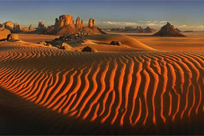 От зеленого оазиса к царству песка: Как и почему Сахара стала величайшей пустыней Земли